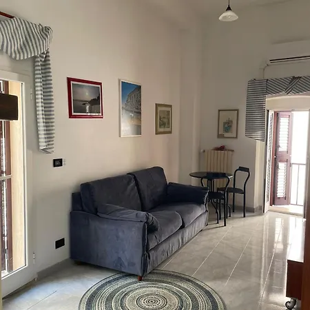 Semesterbostad Casa Donna Assunta